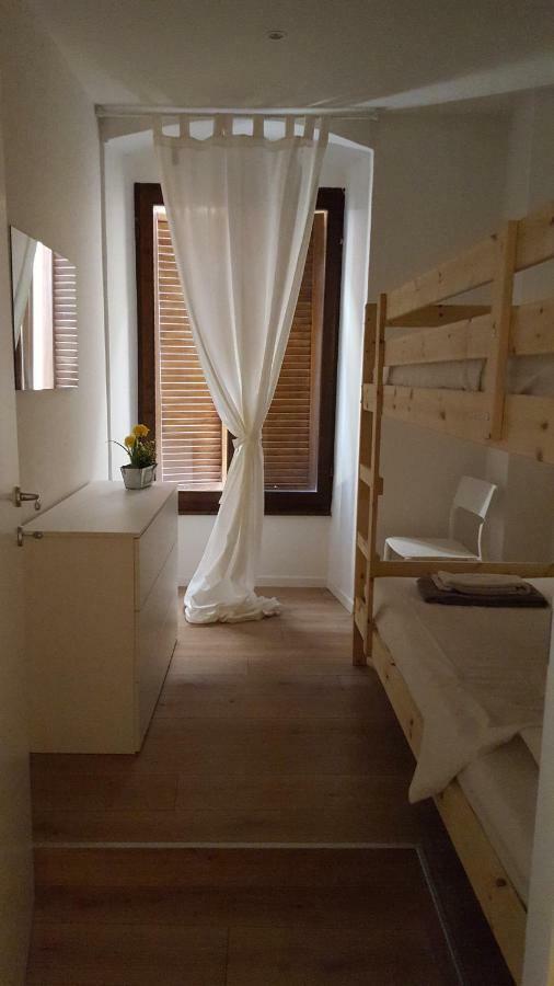 Appartamento Sunrise - Centro Storico N1 Riva del Garda Exterior photo